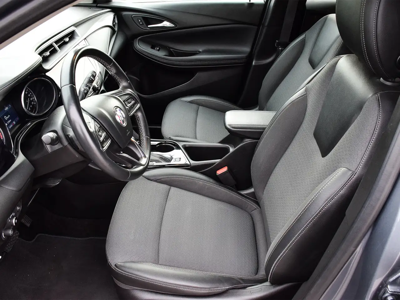Buick Encore photo Buick Encore