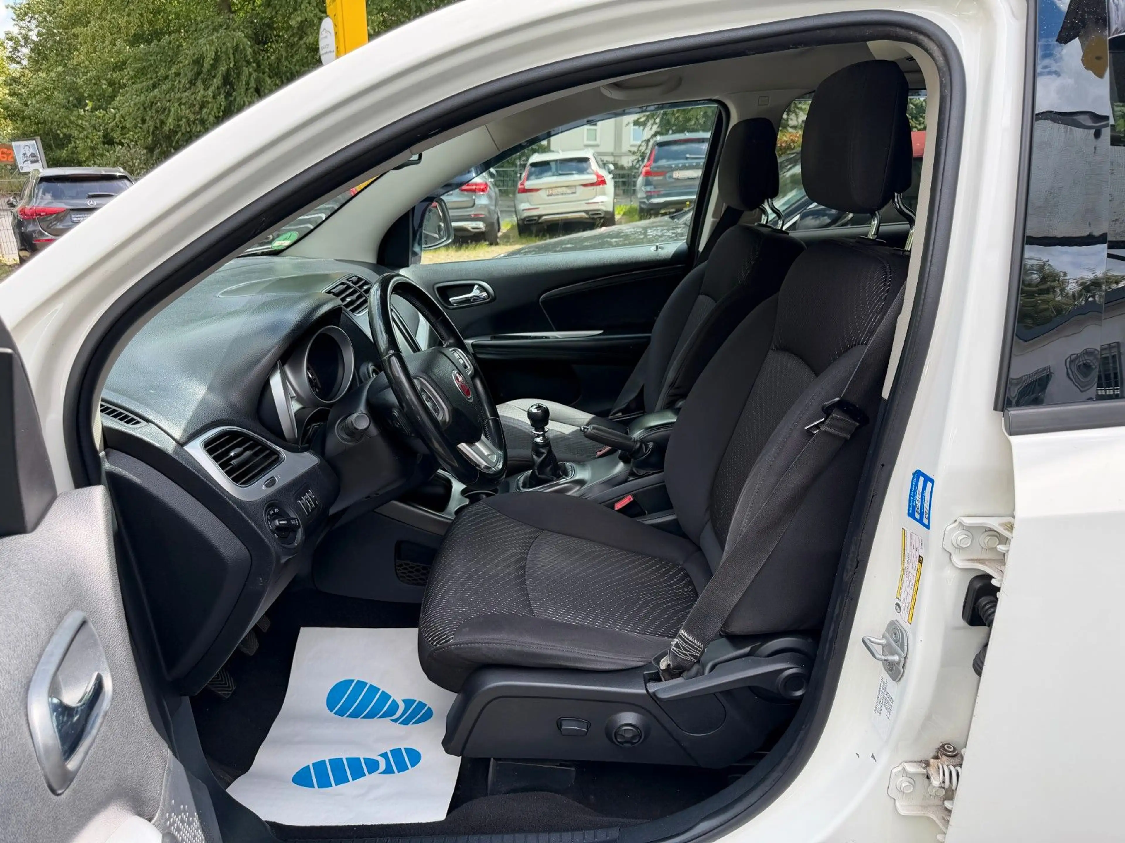 Fiat Freemont AHK/PDC/ALLWETTER/7-SITZER/TÜV 05.2028 — photo 10