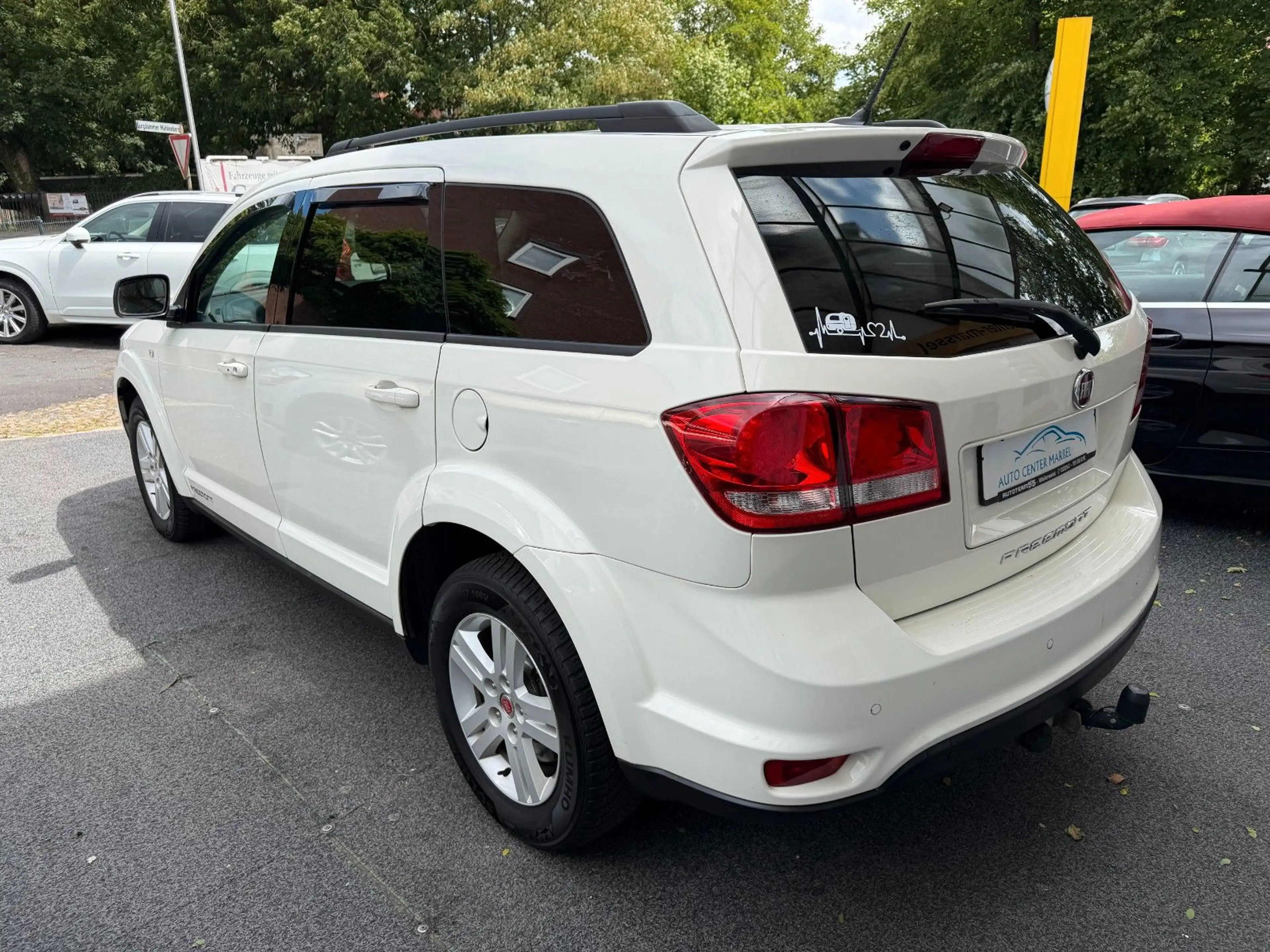 Fiat Freemont AHK/PDC/ALLWETTER/7-SITZER/TÜV 05.2028 — photo 6