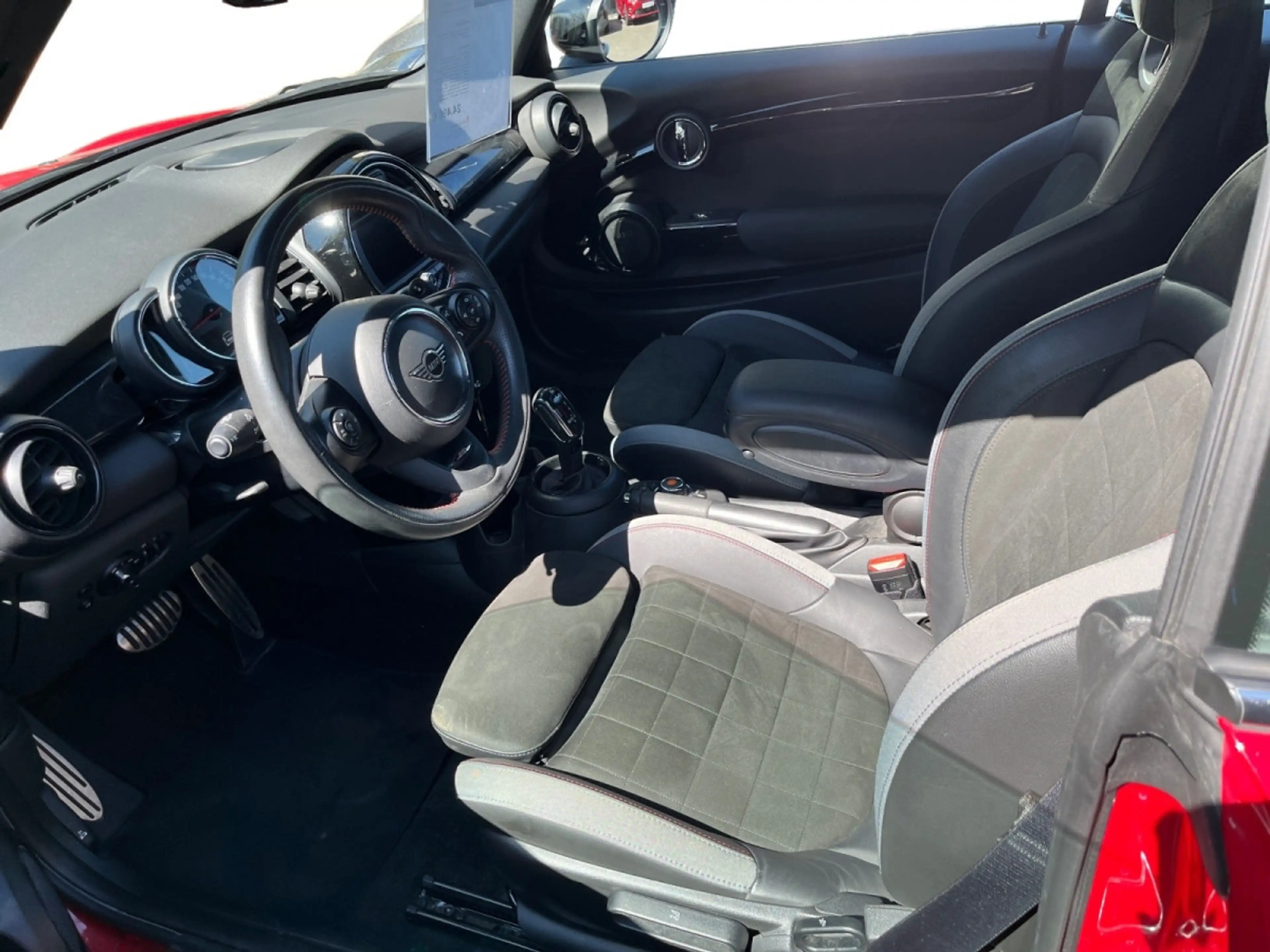 MINI John Cooper Works Cabrio 2.0AS John Cooper Works OPF (EU6d-TEMP) — photo 7