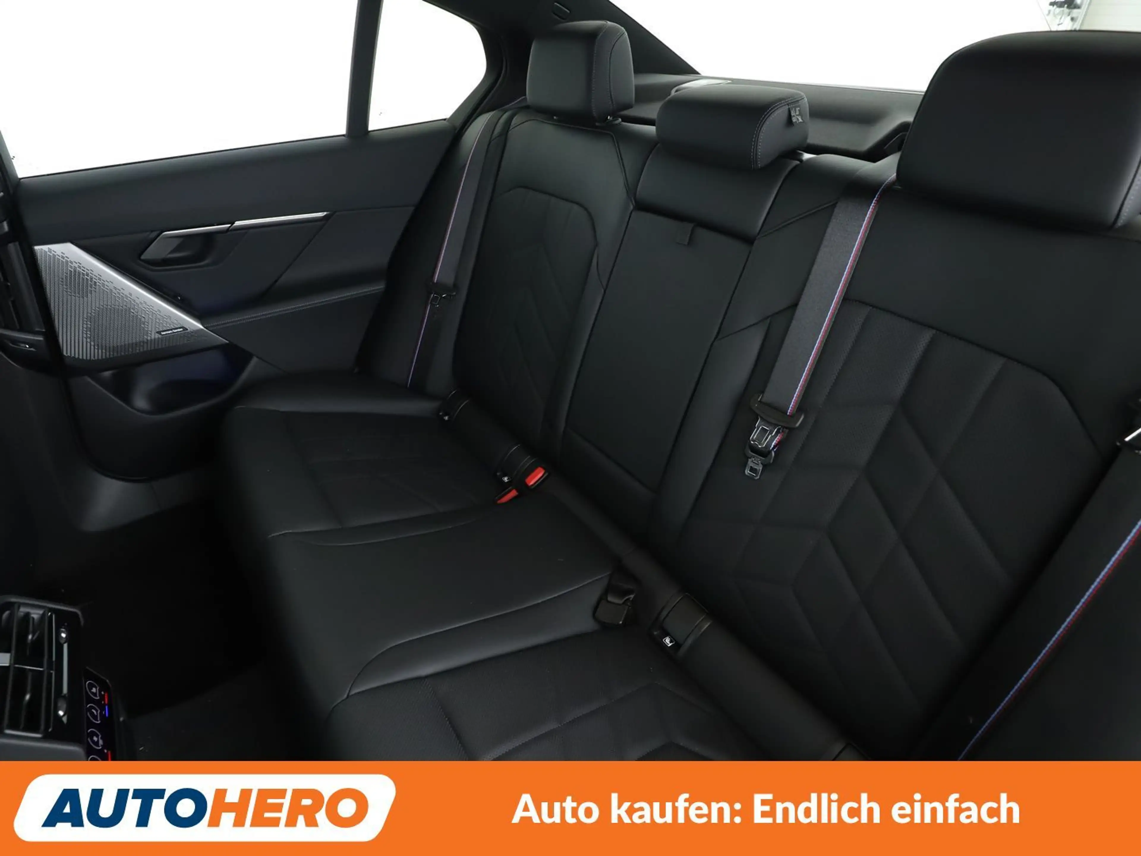 BMW i5 eDrive40 M Sport Aut.*NAVI*TEMPO*PDC*SHZ*ALU* — photo 14