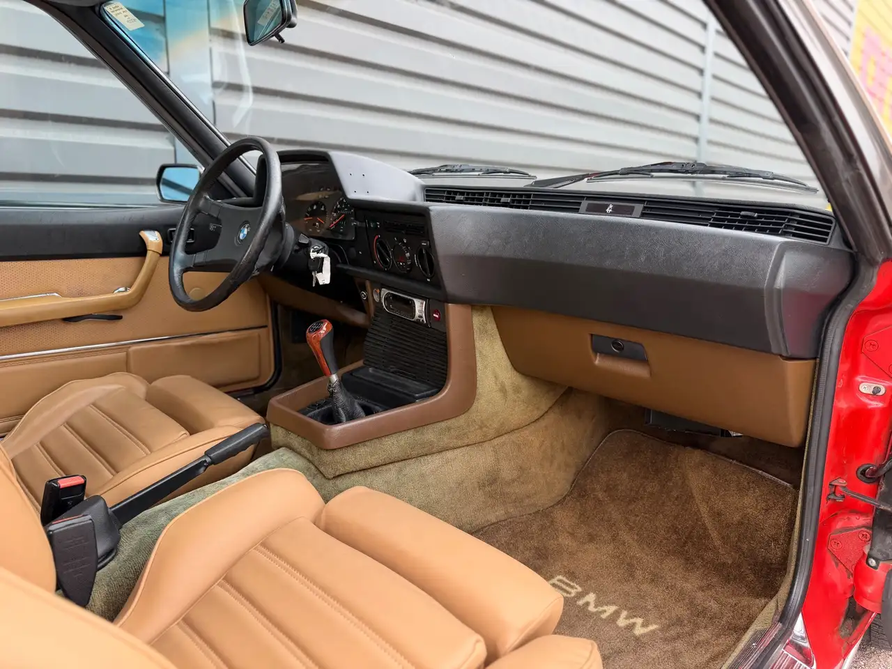 BMW 633 6-serie CSI E24 Handgeschakeld | Henna Red | Airco, foto 10