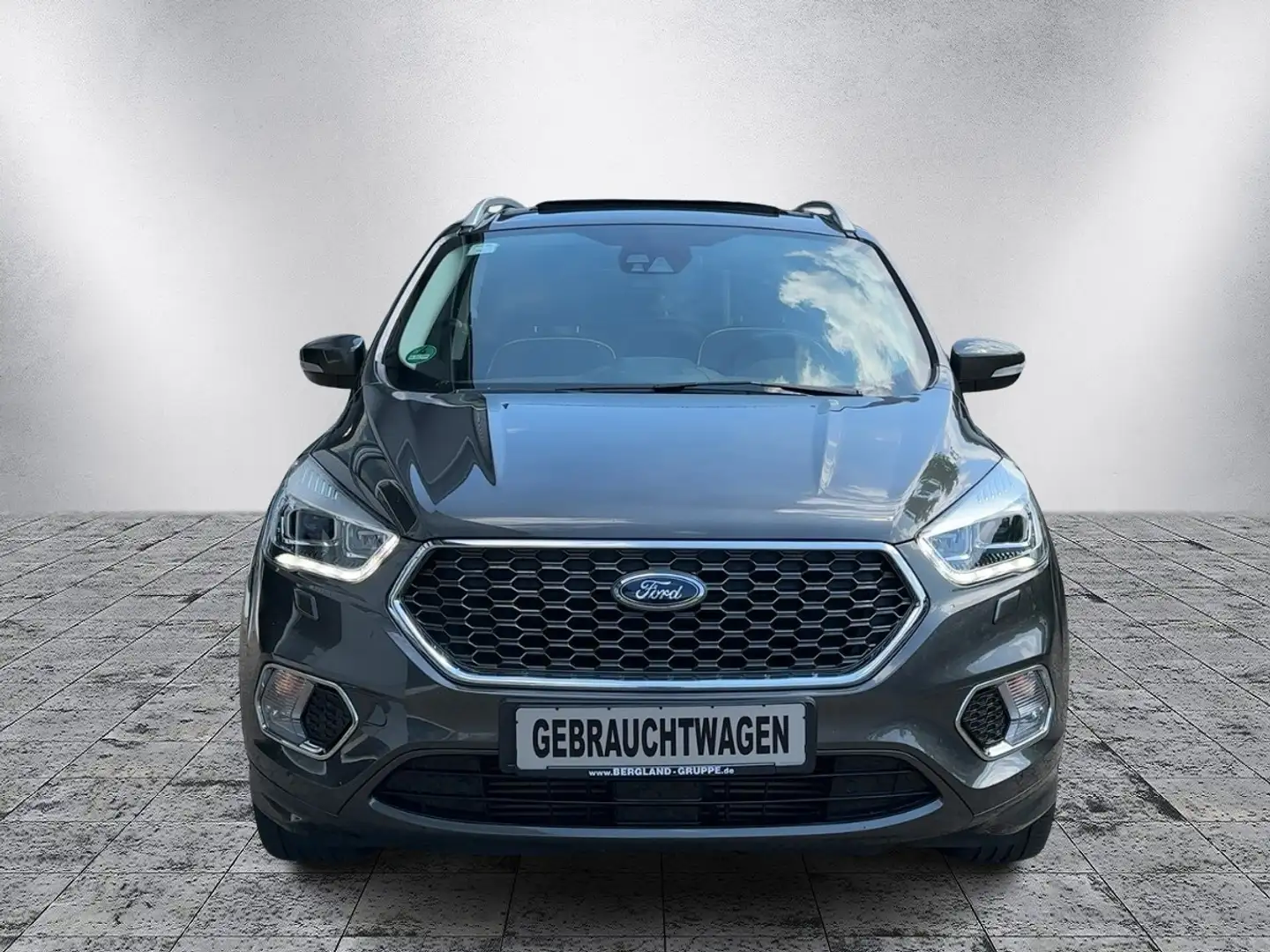 Ford Kuga Vignale 2,0 l TDCi 180 PS Grau - 2