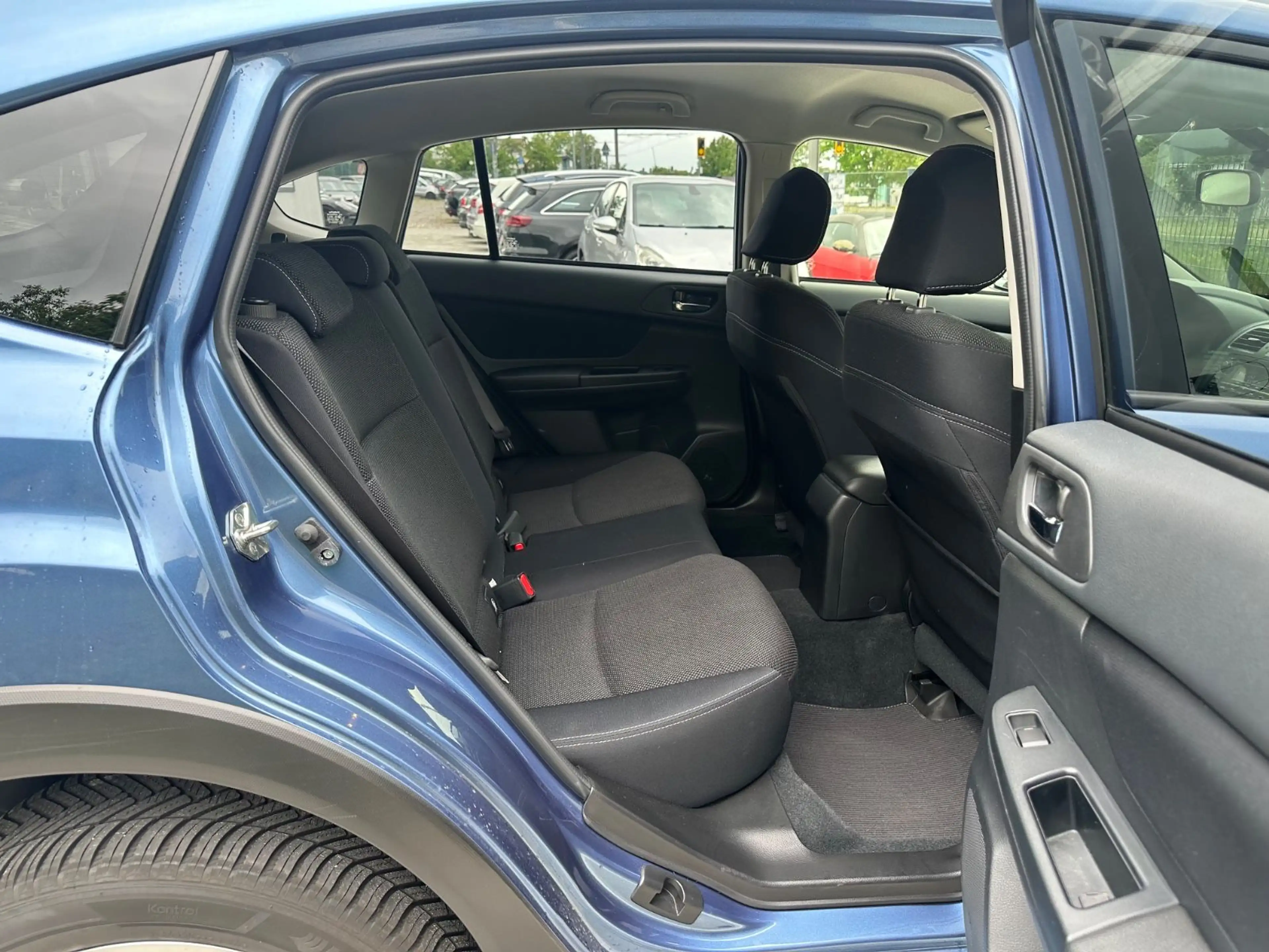 Subaru XV Active 2.0 Kamera/Klima/Stz.Heizung/71TKM — photo 9