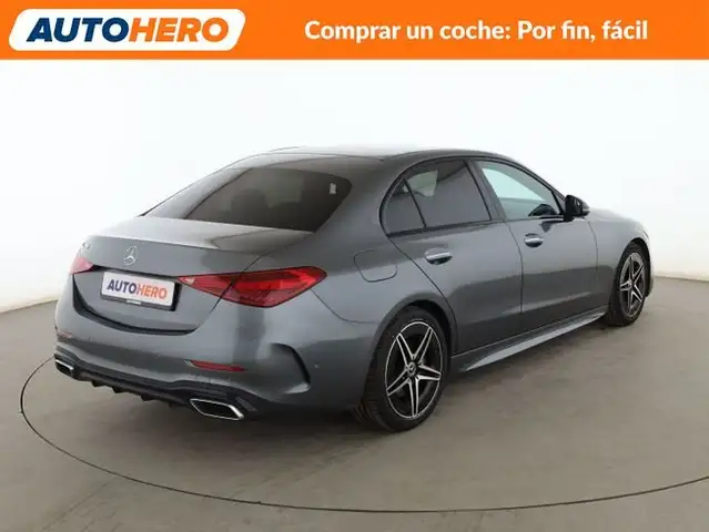 Mercedes-Benz C-Class view 6