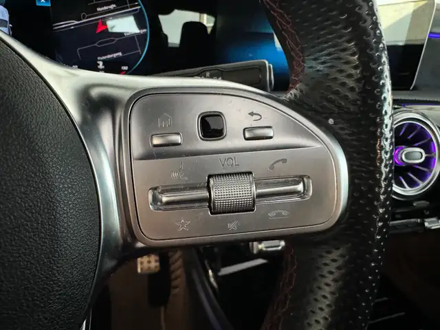 Mercedes-Benz CLA view 14
