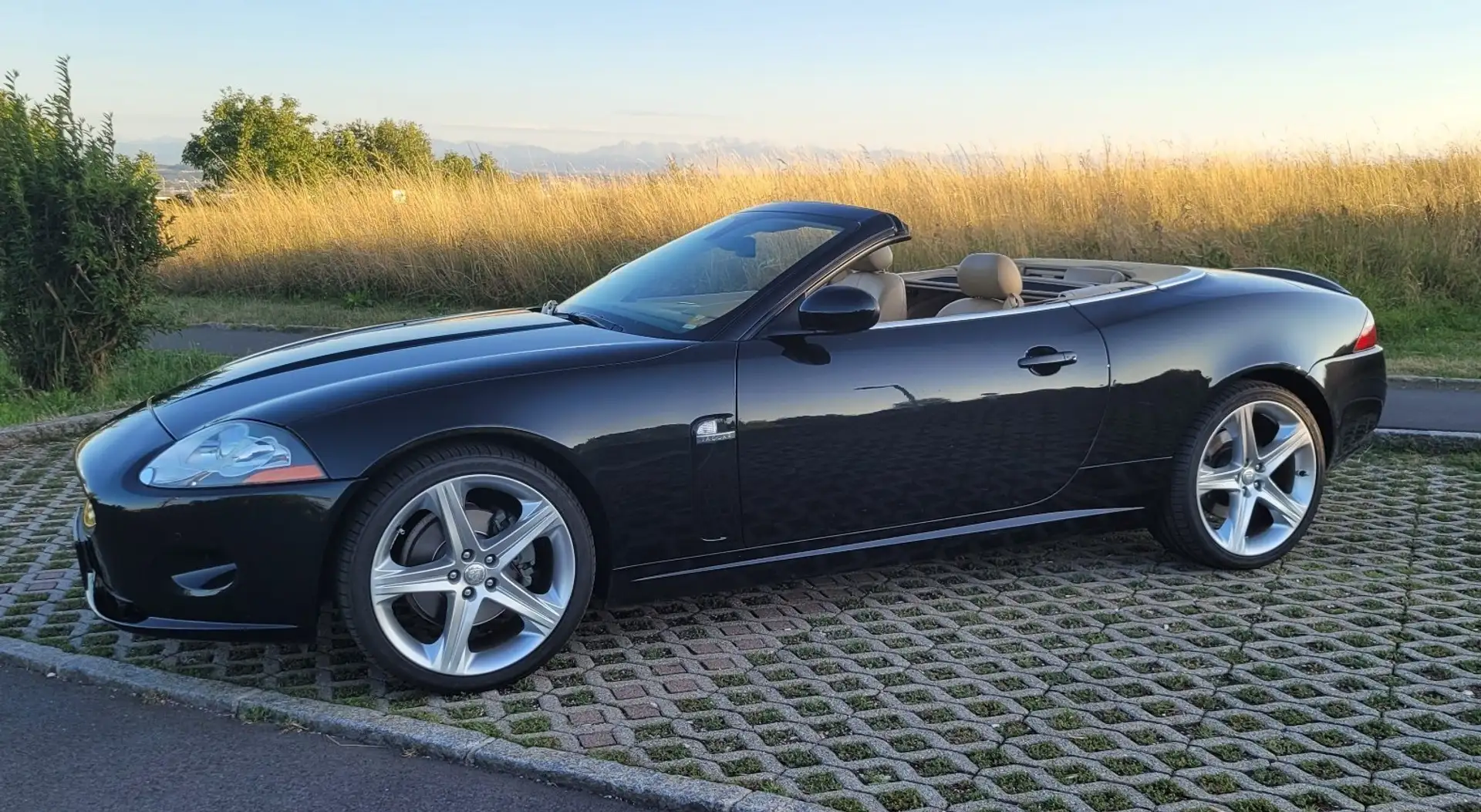 Jaguar XK Jaguar XK V8 (XK8 - X150) Cabrio Schwarz - 1