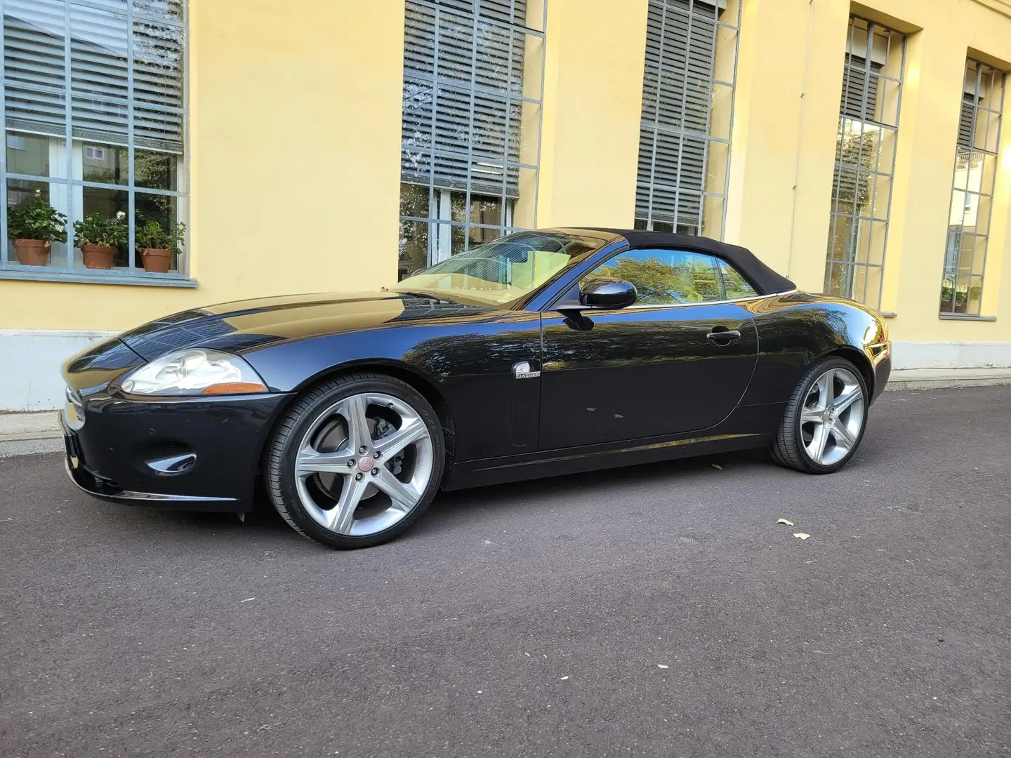Jaguar XK Jaguar XK V8 (XK8 - X150) Cabrio Schwarz - 2