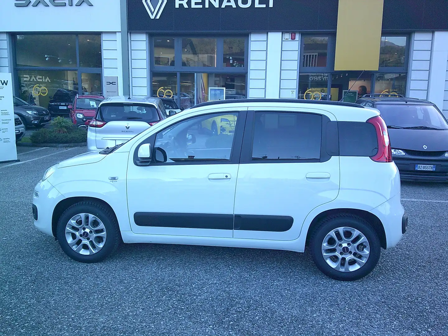 Fiat Panda Panda III 2016 1.2 Lounge easypower Gpl 69cv Bianco - 2
