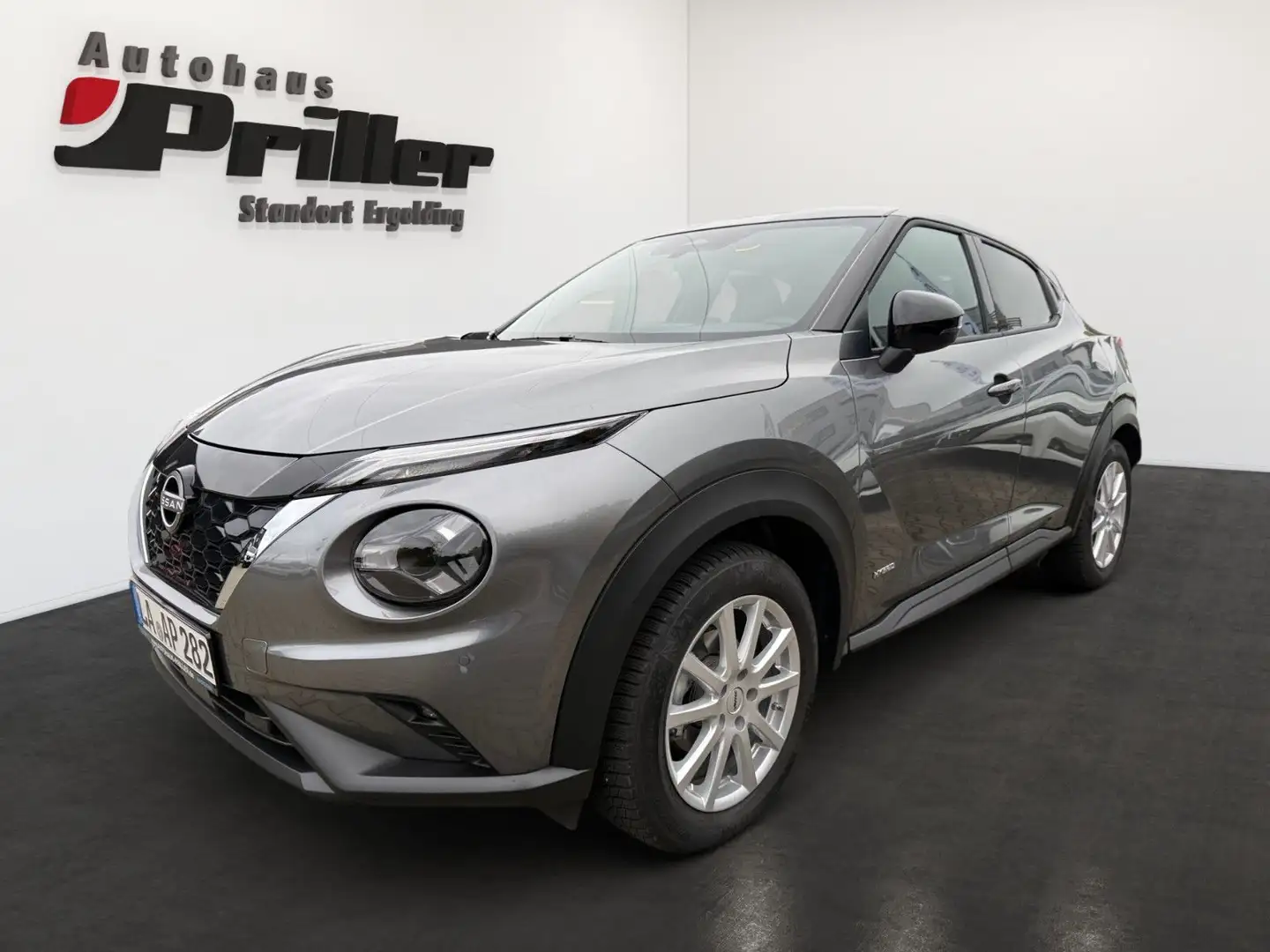 Nissan Juke 1.6 Hybrid N-Connecta *SHZ*LED*NAVI*PDC* Gris - 1