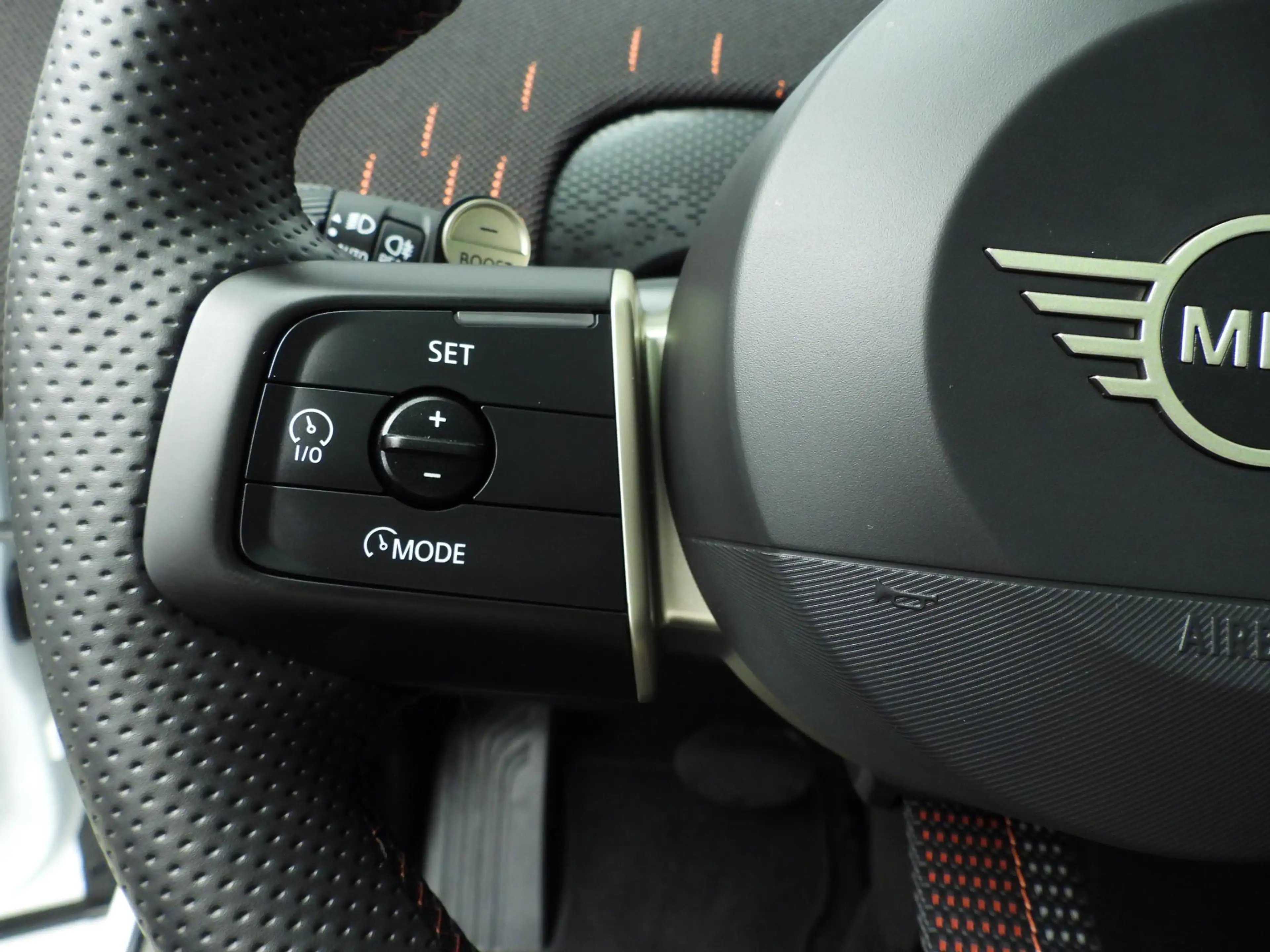 MINI John Cooper Works Countryman 1.5 C | LED | HUD | Panoramadak | Trekhaak | Stoel — photo 13
