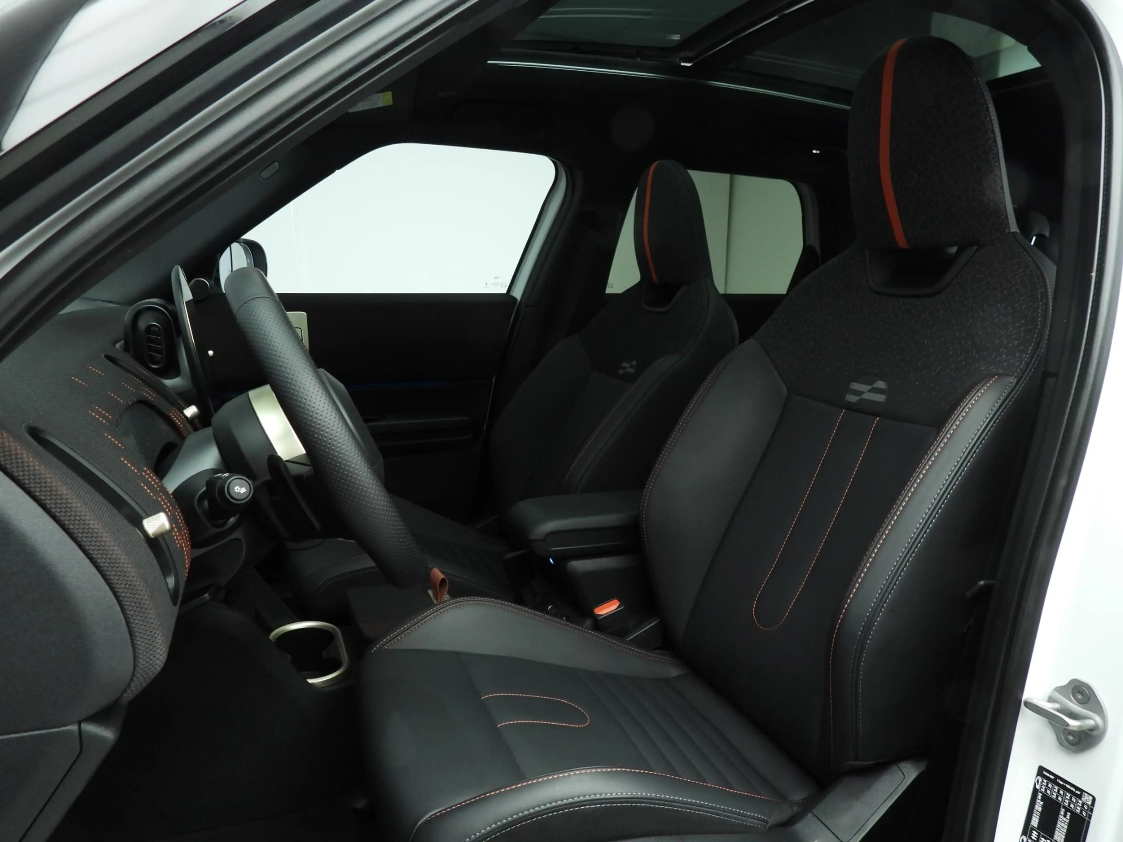 MINI John Cooper Works Countryman 1.5 C | LED | HUD | Panoramadak | Trekhaak | Stoel — photo 7