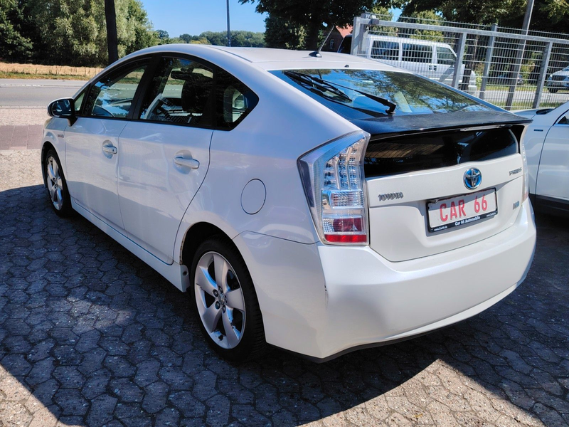 Toyota Prius Life / Klimaanlage / — photo 5