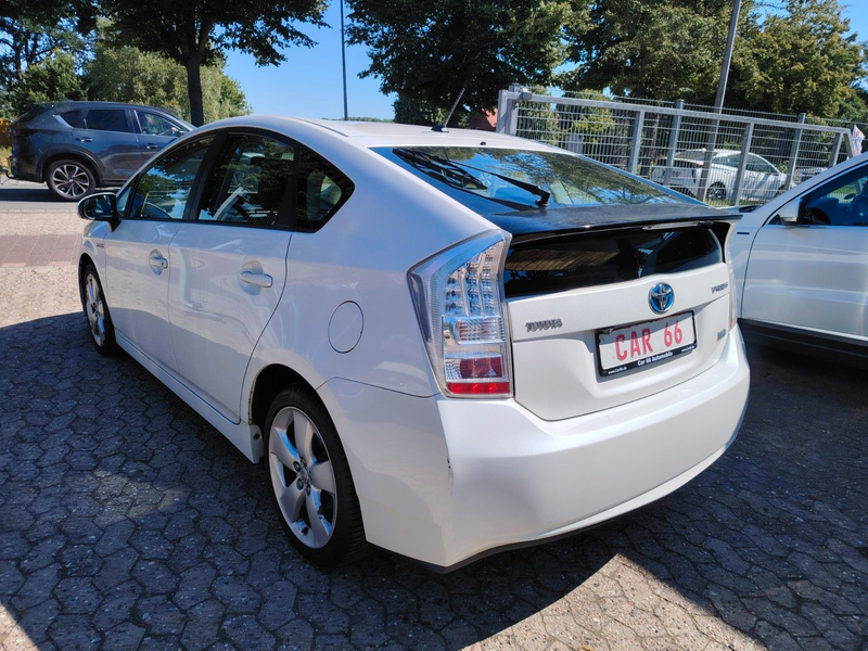 Toyota Prius Life / Klimaanlage / — photo 7