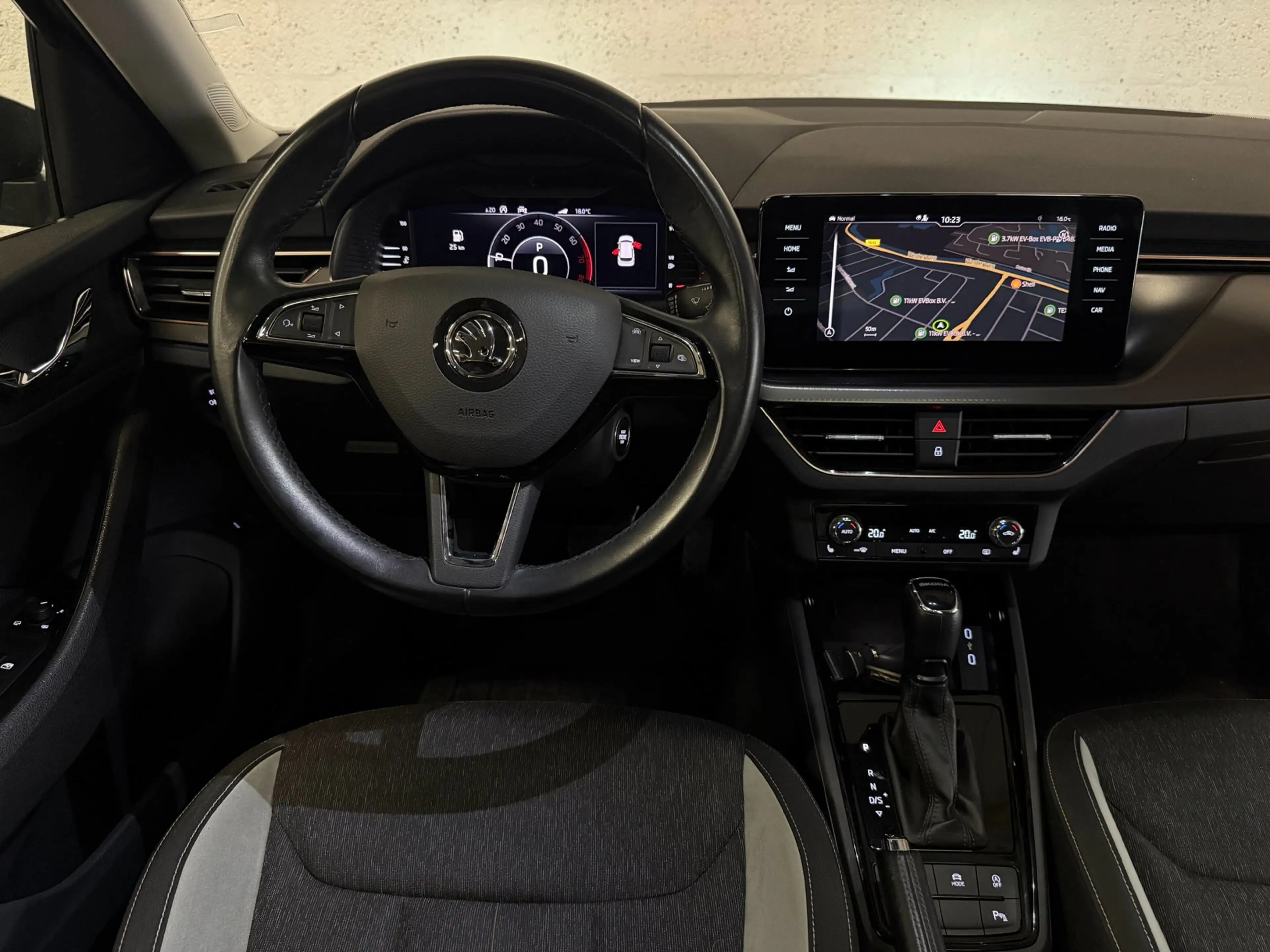 Skoda Kamiq 1.0 TSI Sport Business Automaat|Pano|LED|Cruise|De — photo 15