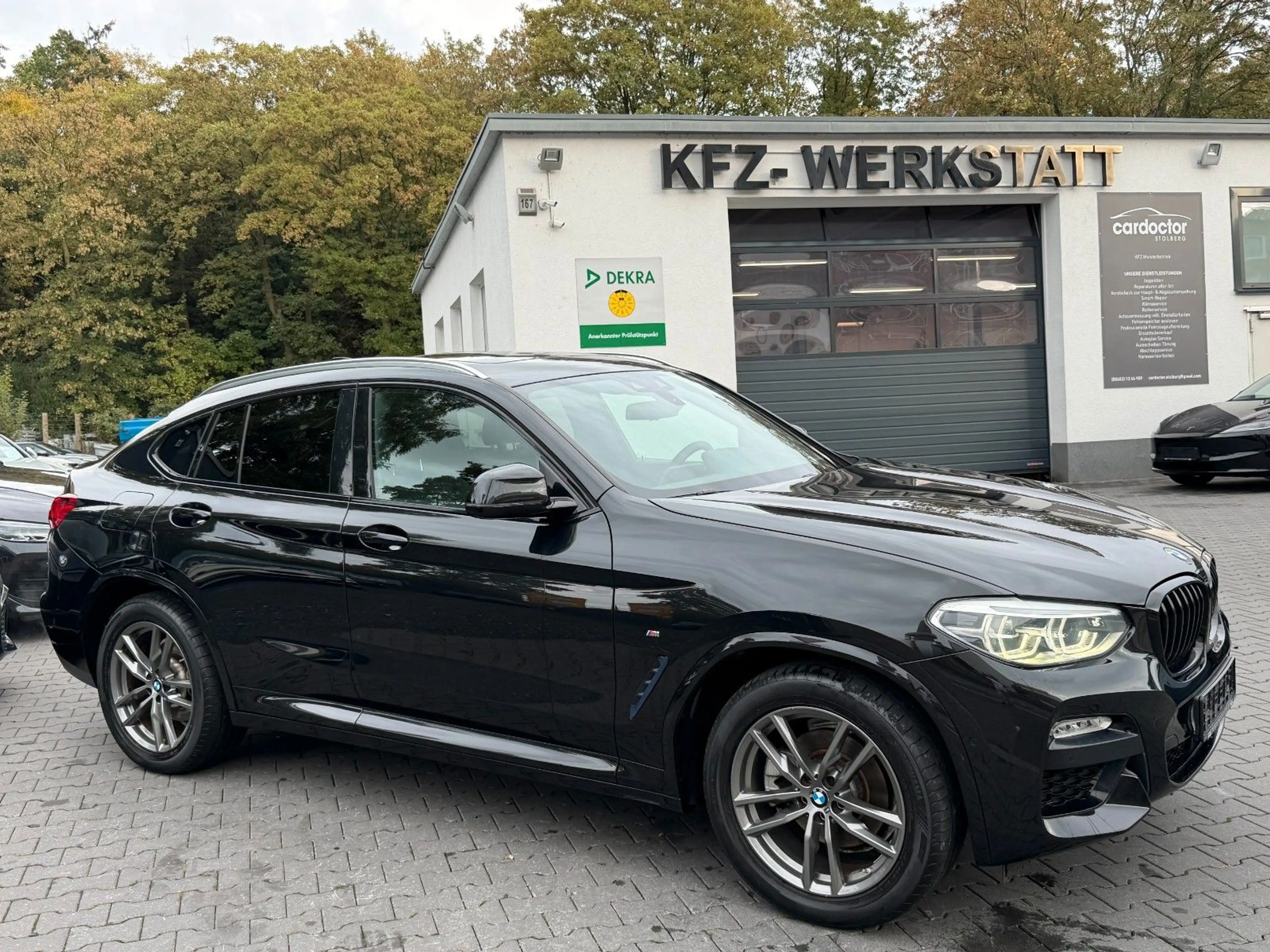 BMW X4 xDrive 20 i Panorama - LED - M Sportpaket /// — photo 6