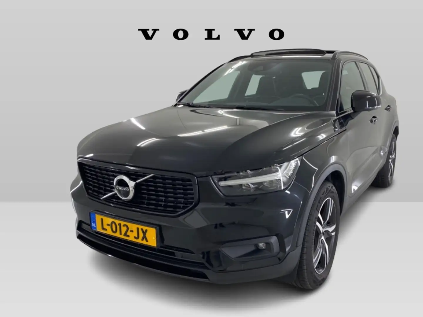 Volvo XC40 T2 R-Design | Panoramadak | 360º Camera | Adaptiev Noir - 1