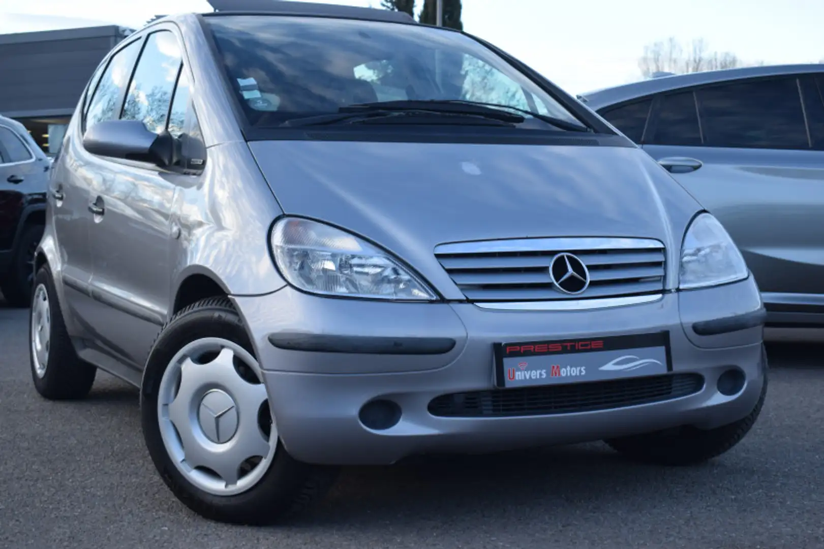 Mercedes-Benz A 160 160 CDI ELEGANCE Gris - 1