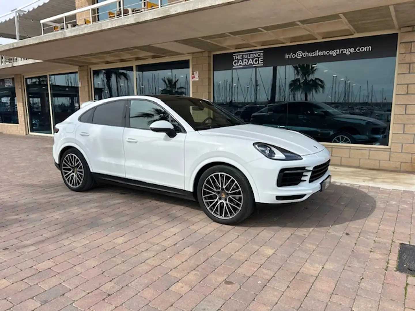 Porsche Cayenne Coupé Aut. Blanc - 1