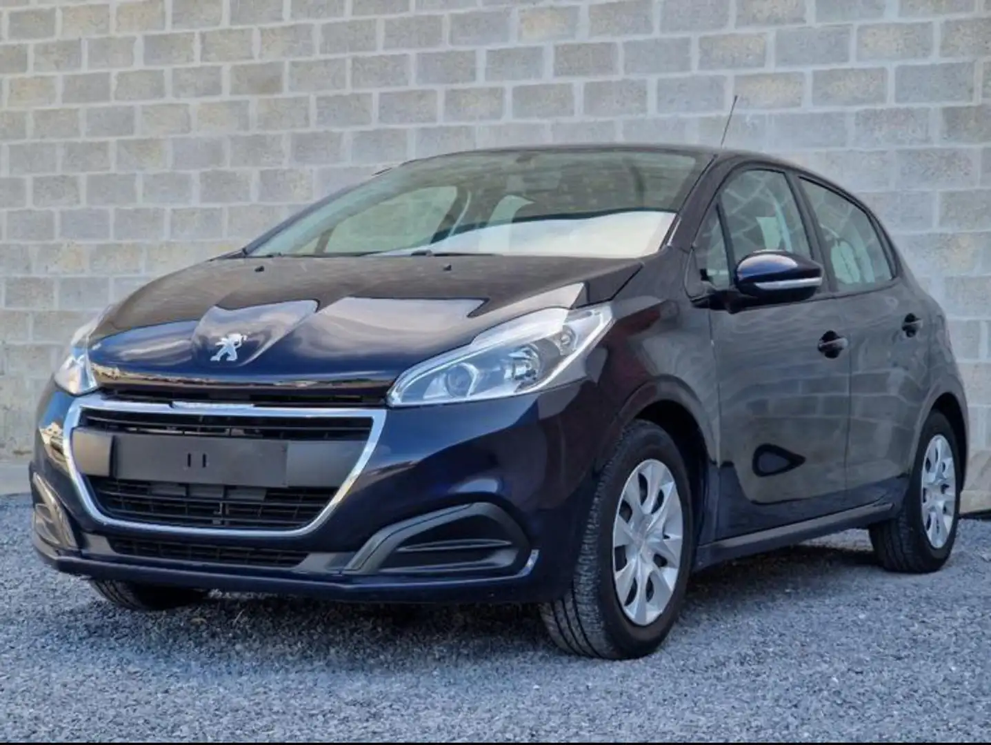Peugeot 208 peugeot 208 1.2 benzine 2018 lage km & zuinig - 1