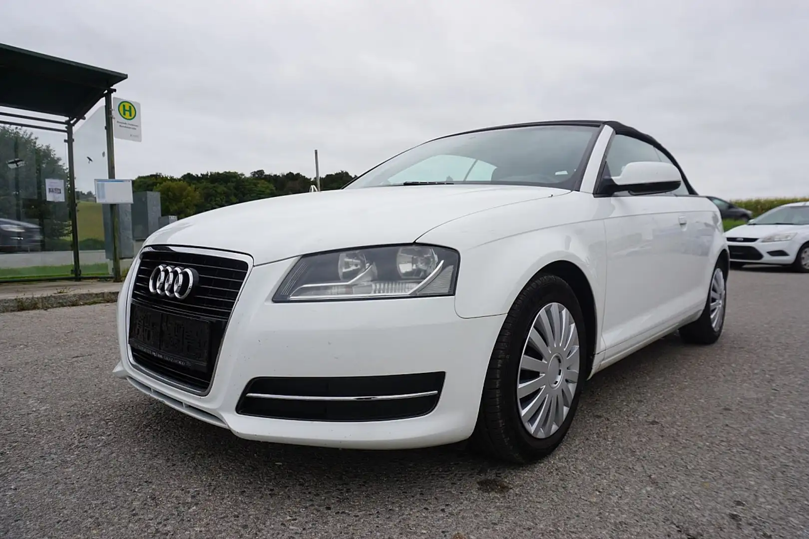 Audi A3 Cabriolet 1,2 TFSI Comfort Edition Weiß - 2