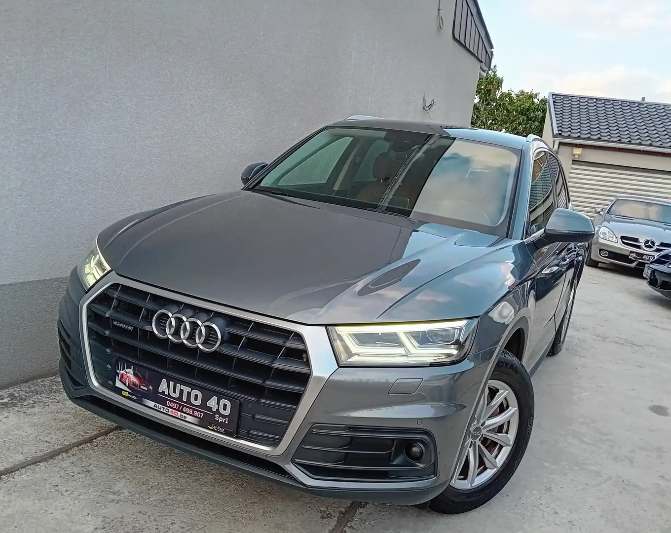 Audi Q5 2.0TDi Quattro Edition Sport Cockpit Virtuel 163cv Grau - 1