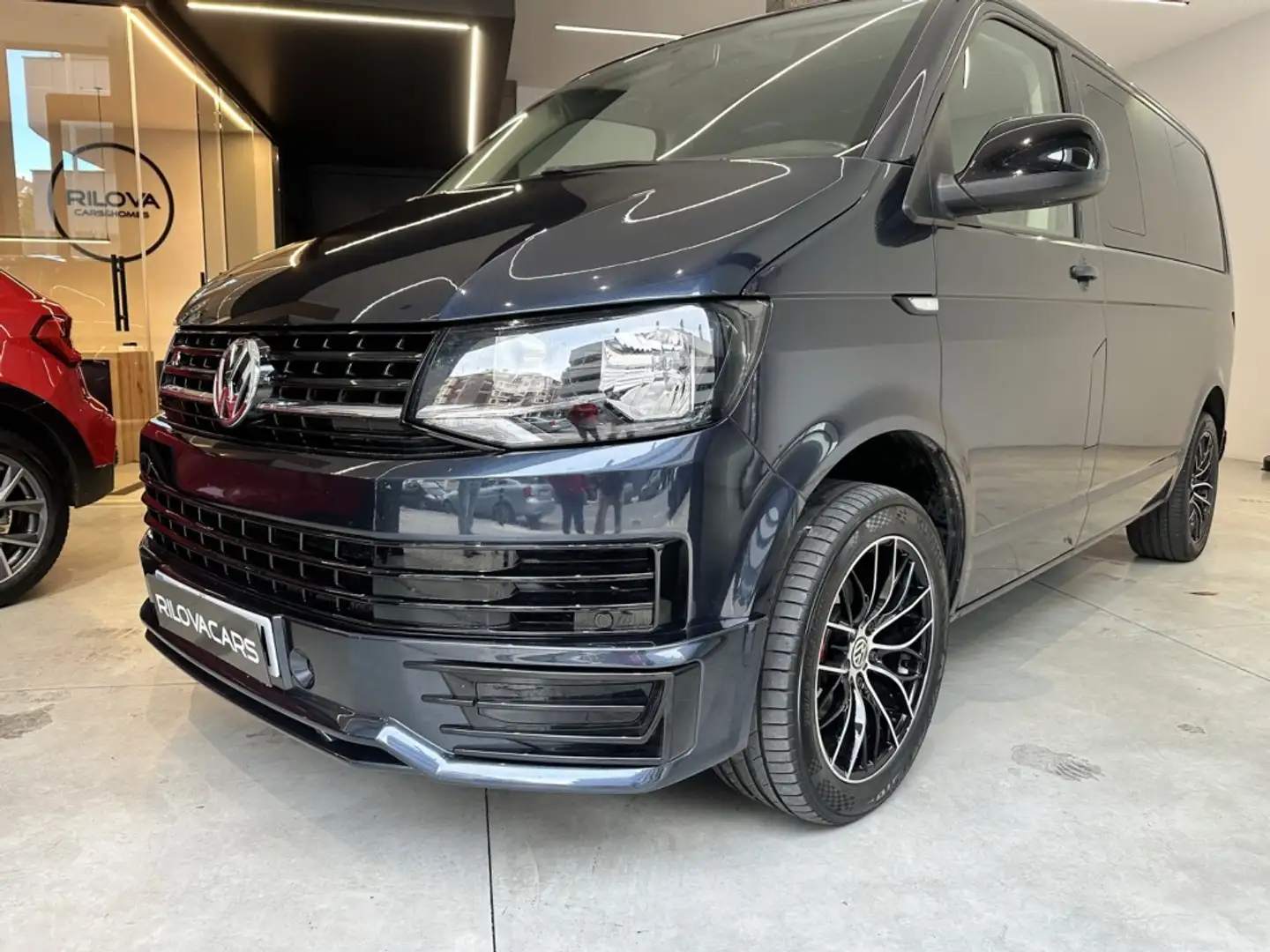 Volkswagen Multivan 2.0TDI BMT Trendline 110kW Azul - 2