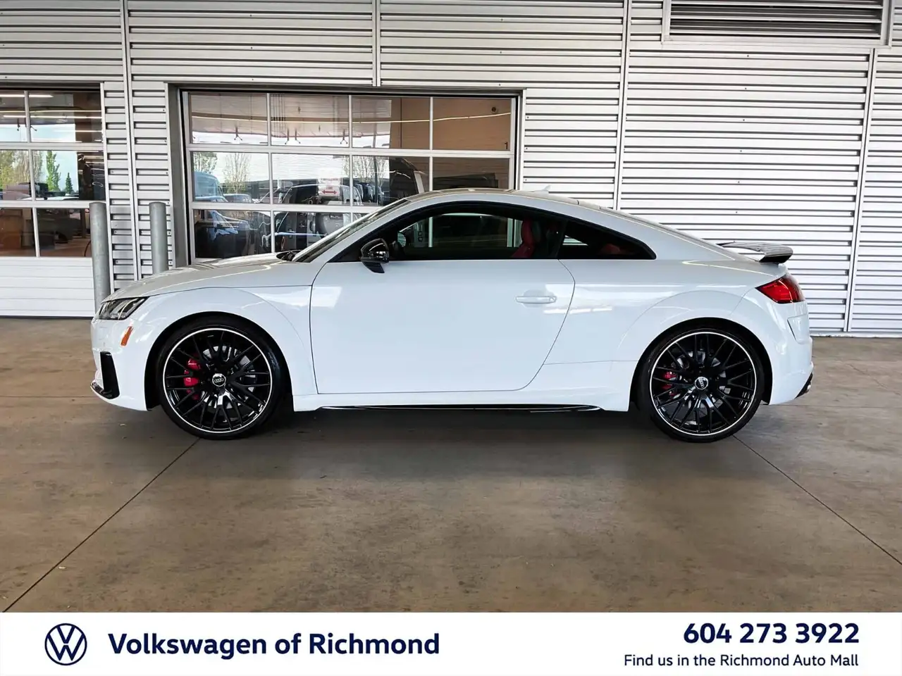 Audi TTS снимка Audi TTS