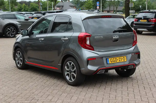 Kia Picanto view 3