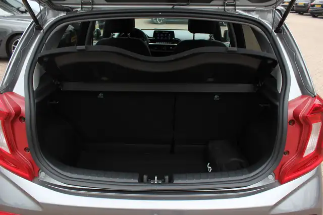 Kia Picanto view 16
