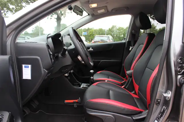 Kia Picanto view 10