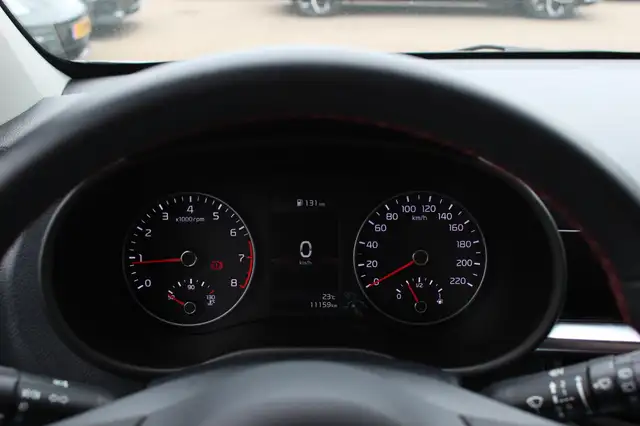 Kia Picanto view 18