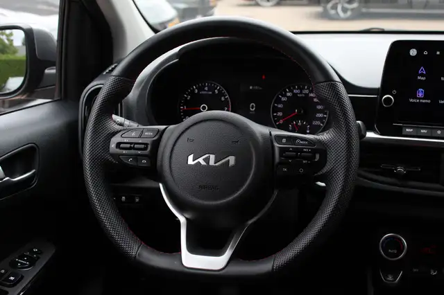 Kia Picanto view 17