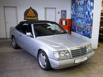 A124 W124 E320 E55 E500 E50 AMG Final Edition Cabrio neu aufgebaut