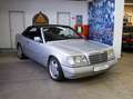 Mercedes-Benz Baureihe 124 A124 W124 E320 E55 AMG Final Edition Cabrio Neu Silber - thumbnail 2