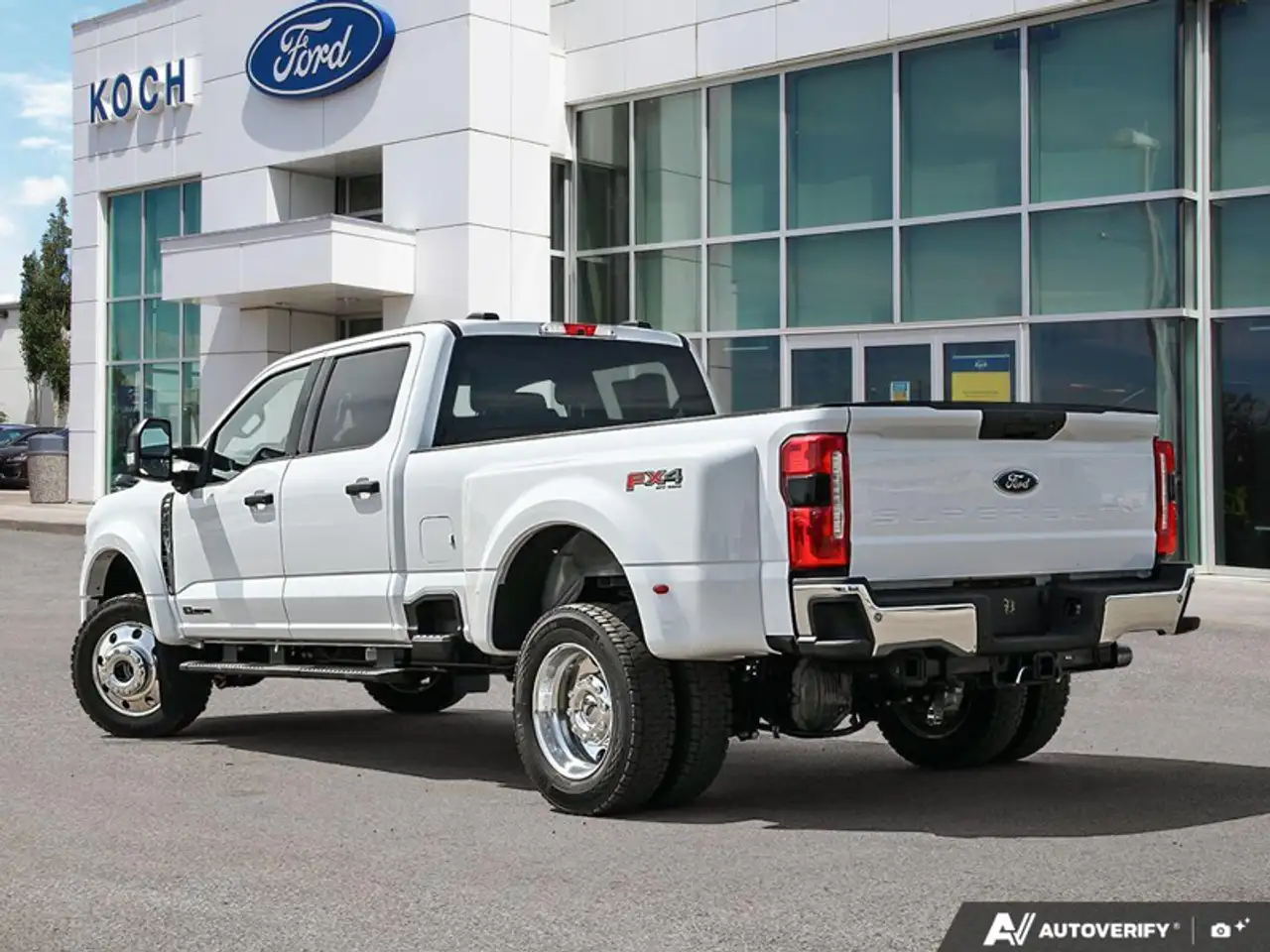 Ford F-450 Super Duty снимка Ford F-450 Super Duty