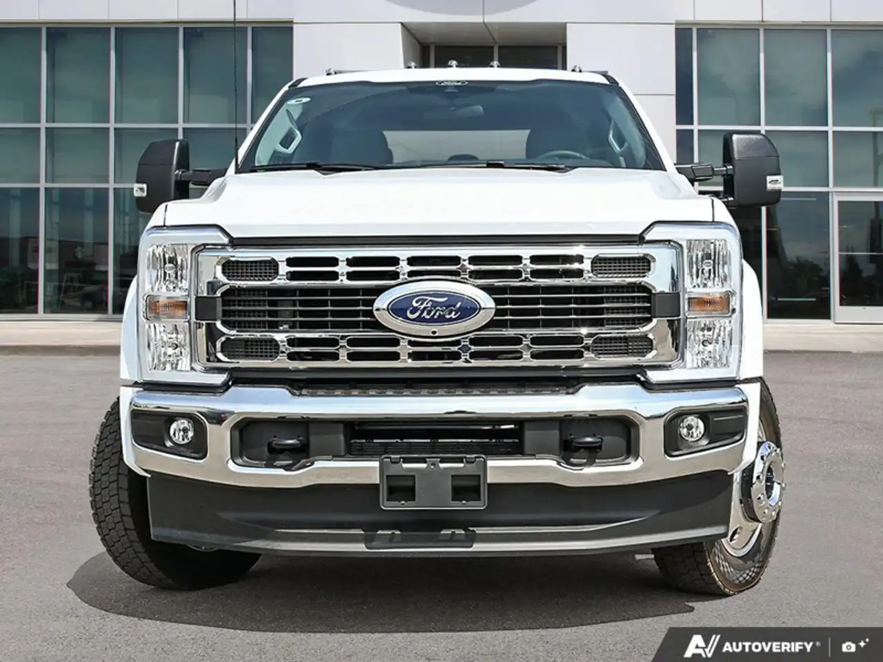 Ford F-450 Super Duty снимка Ford F-450 Super Duty