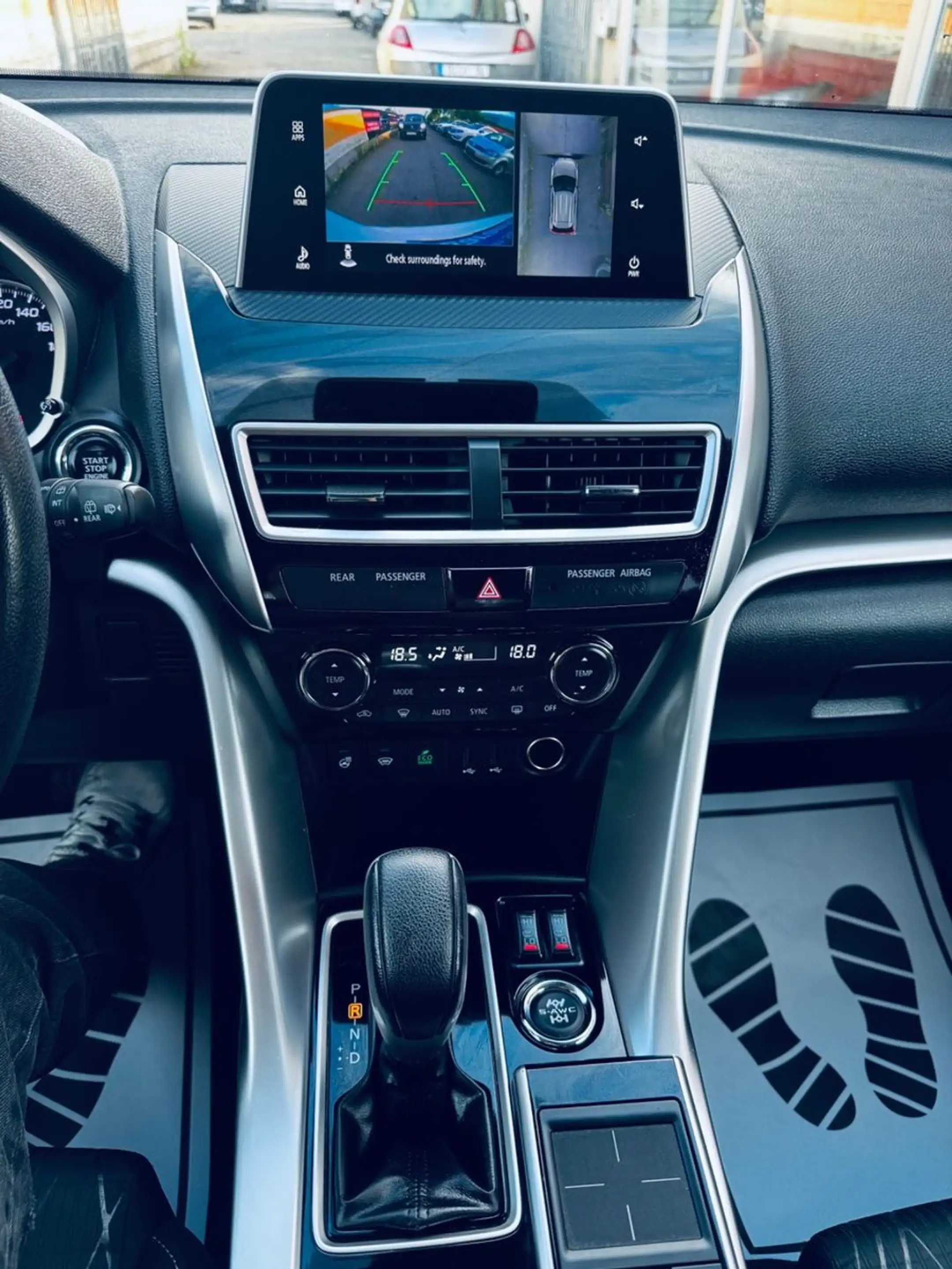 Mitsubishi Eclipse Cross Intro Edition 4WD — photo 10