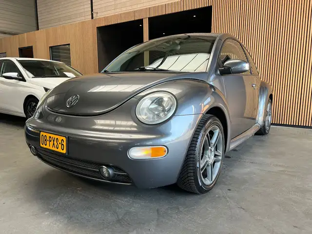Volkswagen New Beetle Cabriolet 1.8-5V Turbo Automaat|Airco|Zonnedak|led