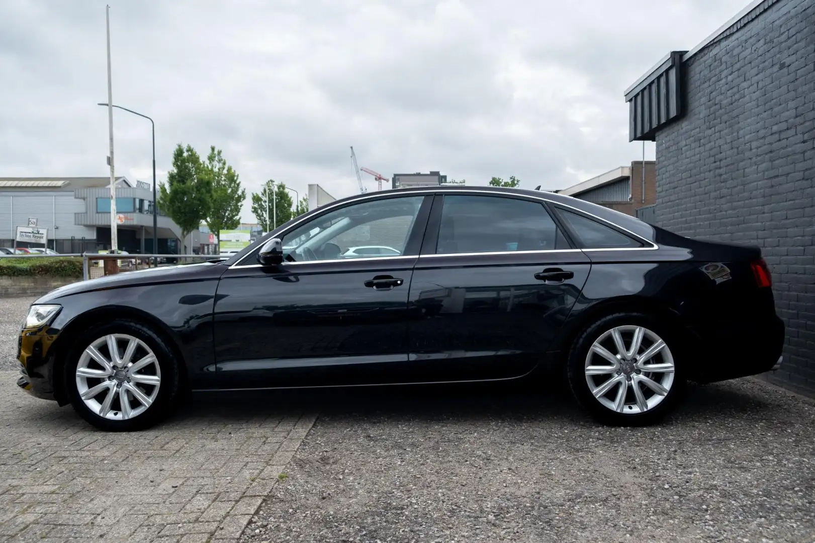 Audi A6 Limousine 2.0 TFSI Business Edition | Camera | Cli Gris - 2