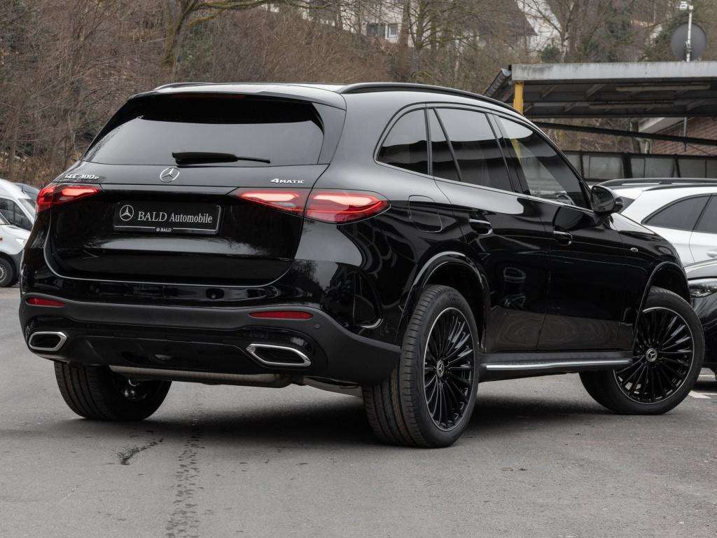 Mercedes-Benz GLC 300