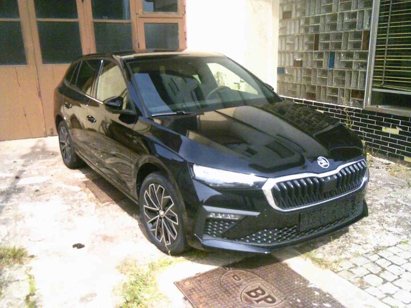 Skoda Scala 1.0 TSI 115Edition+KameraKessyAlu17"SHZMod 2026 Schwarz - 2