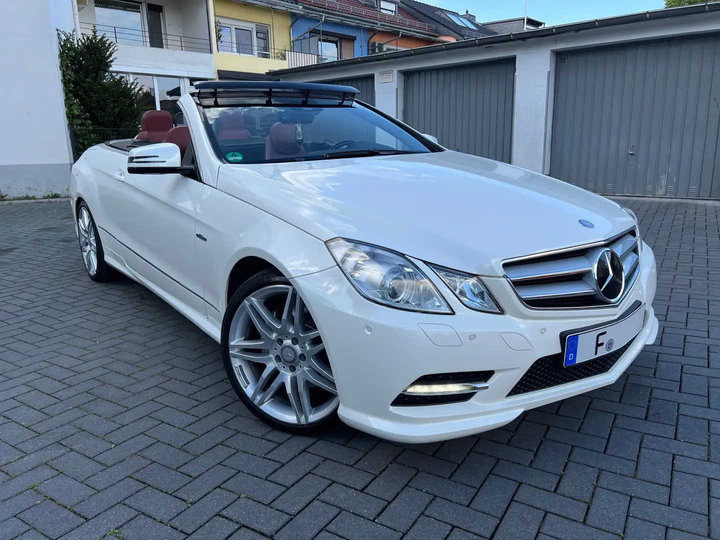 Mercedes-Benz E 350 CDI DPF Cabrio AMG PAKET - 1