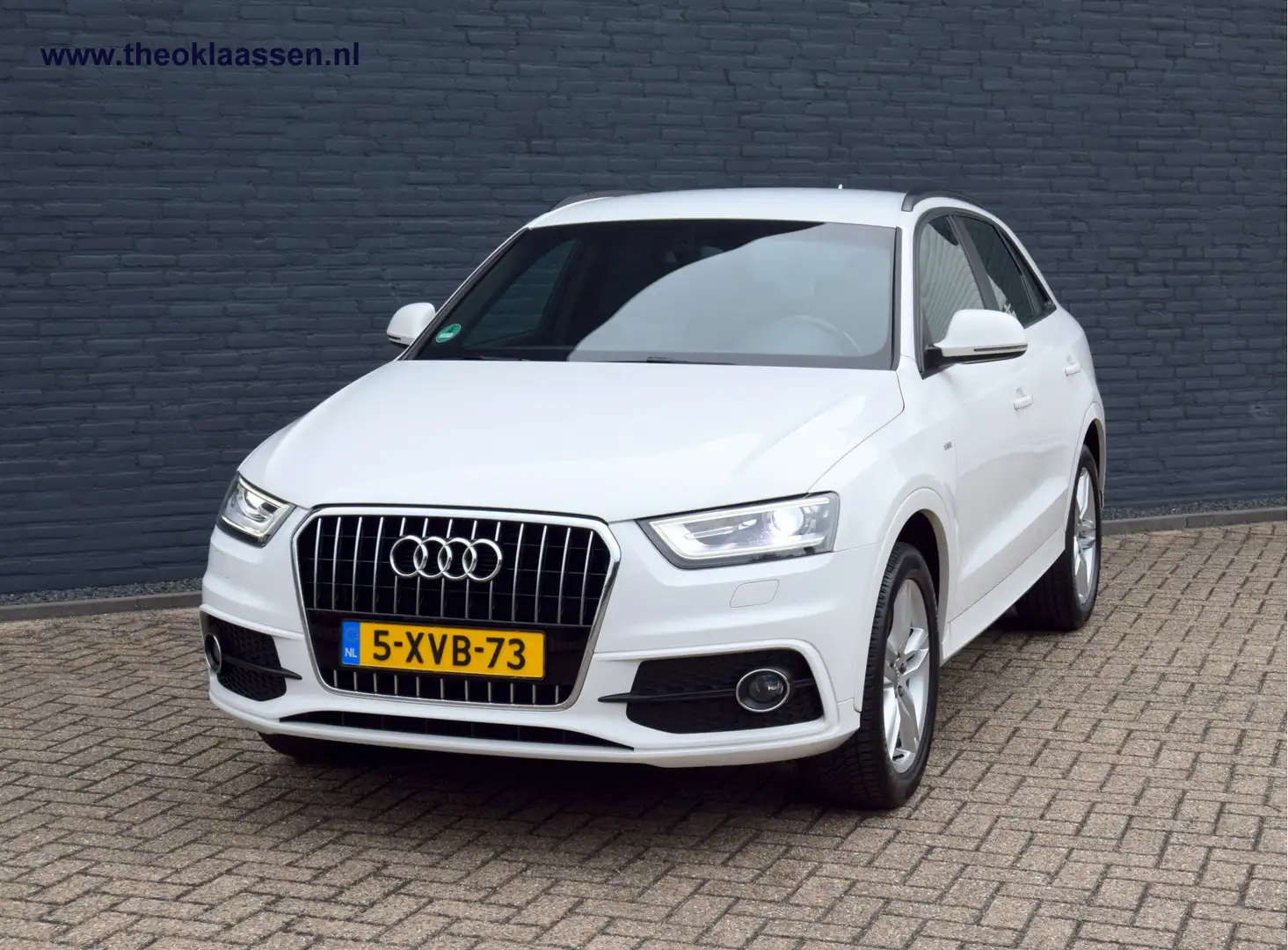 Audi Q3 1.4 TFSI Sport Edition Wit - 2