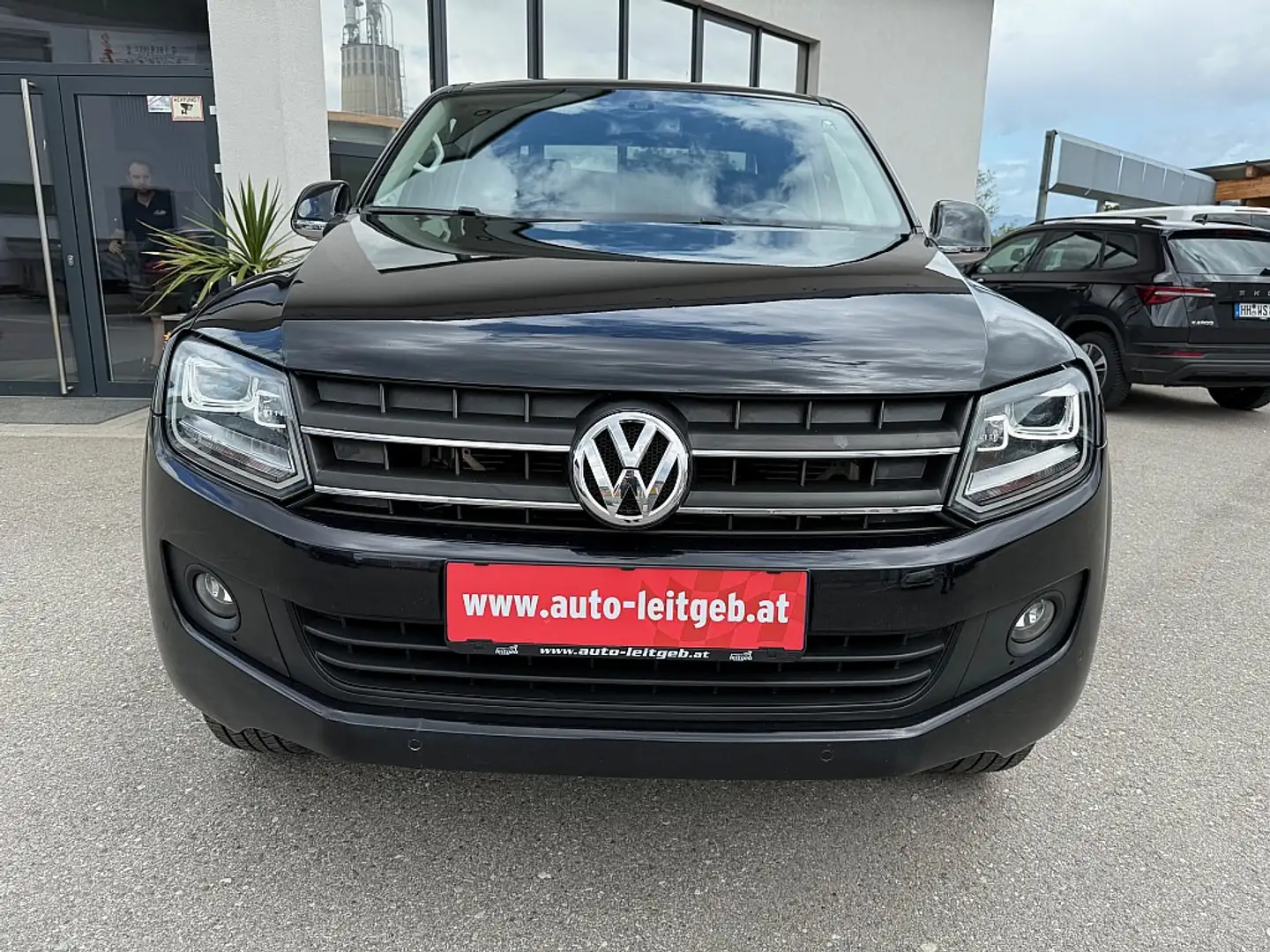 Volkswagen Amarok Austria 2,0 BiTDI BMT 4x4 permanent Aut. Grau - 2