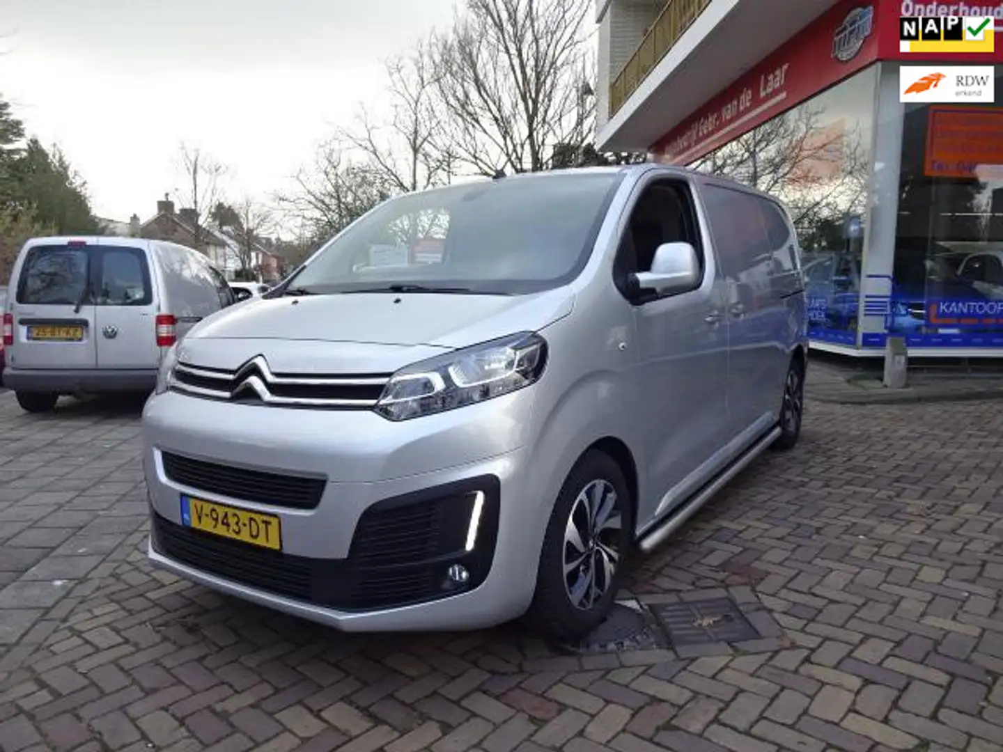 Citroen Jumpy 2.0 BlueHDI 180 Comfort M S&S automaat - 1