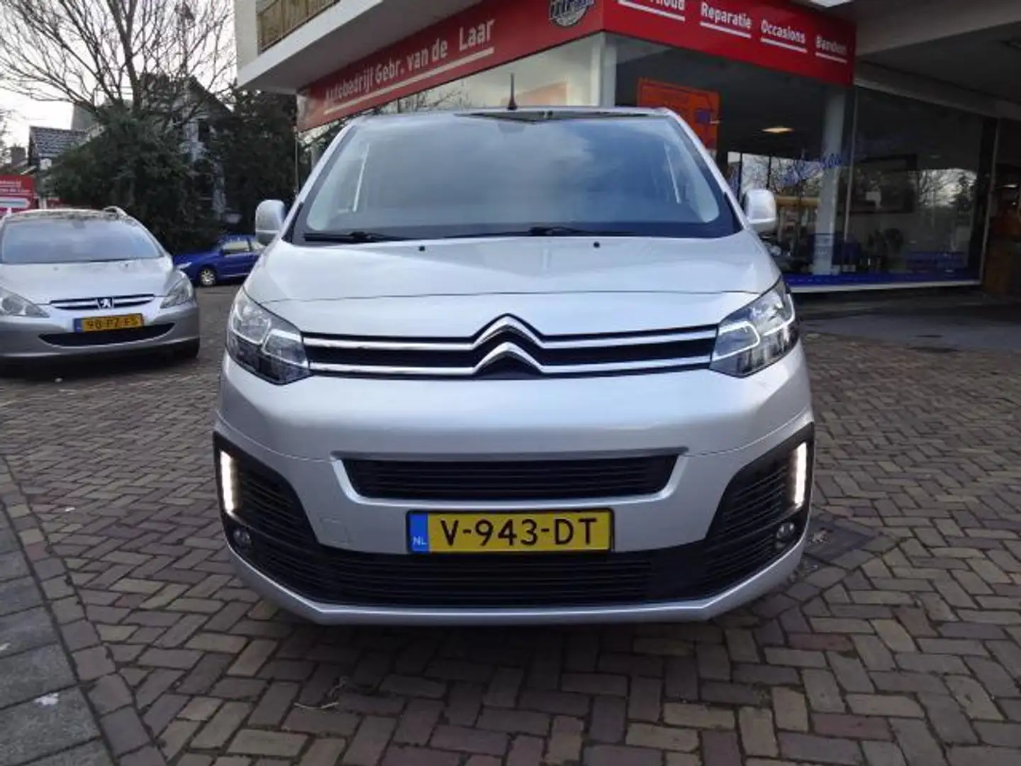 Citroen Jumpy 2.0 BlueHDI 180 Comfort M S&S automaat - 2