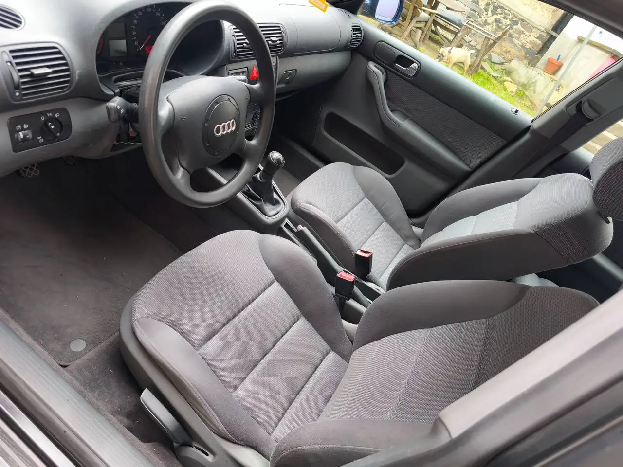 Audi A3 1.6 Ambition, foto 9