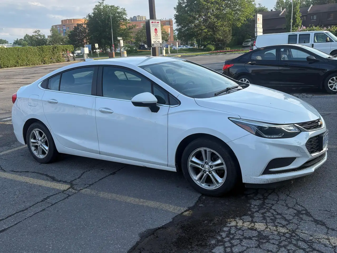Chevrolet Cruze снимка Chevrolet Cruze