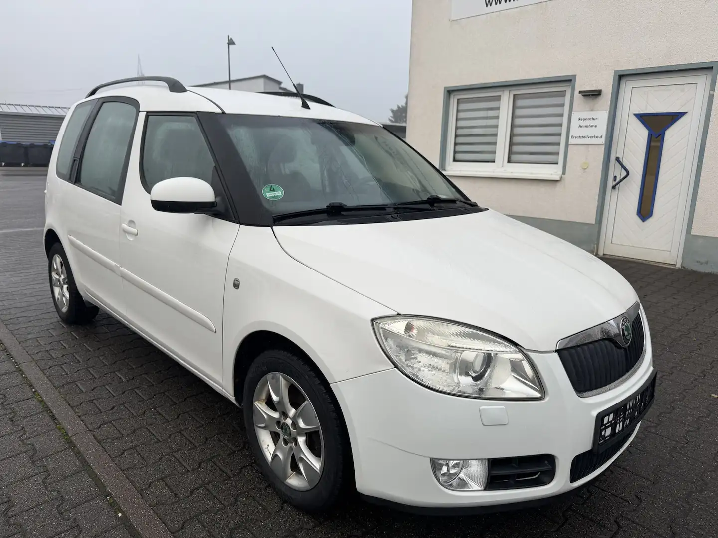 Skoda Roomster Comfort 1.9 Diesel, PDC, ALU, Klima Bianco - 2